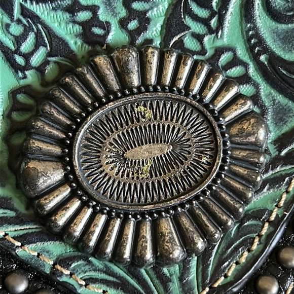 New Trinity Ranch by Montana West Tooled Pebbled Leather Studded Shoulder Bag - Picture 9 of 15